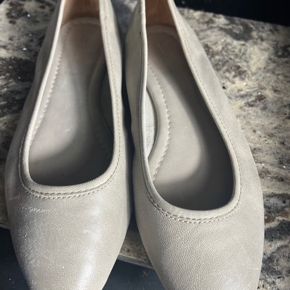 Frye Regina Ballet Flats Ash Gray Tan Women's Size 8.5 EUC leather - Picture 5 of 11